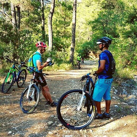 devletbayhan:  Sadık Umut Sunay ve Tansel Tuncer pedaldaş gönüldaşlarla Meşe Çukuru Pazar Bisiklet G