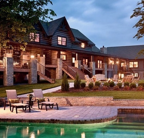 Hot Tub - Rustic Pool