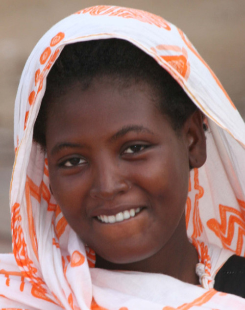 missauset:  beautiesofafrique:  Mauritania || Northwest Africa || ©  Ferdinand Reus  Fam