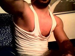 hardpecs:  nipsliplove to play with my nips. just ask for morelooking for big nips
