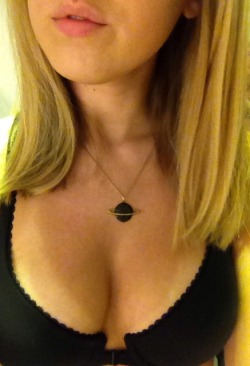 dirtyberd:  My fave necklace. Courtesy of