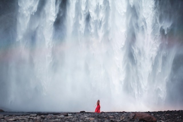 wordsnquotes:  Humanity VS. Nature in Iceland Photographers  Elizabeth Gadd,  Rob