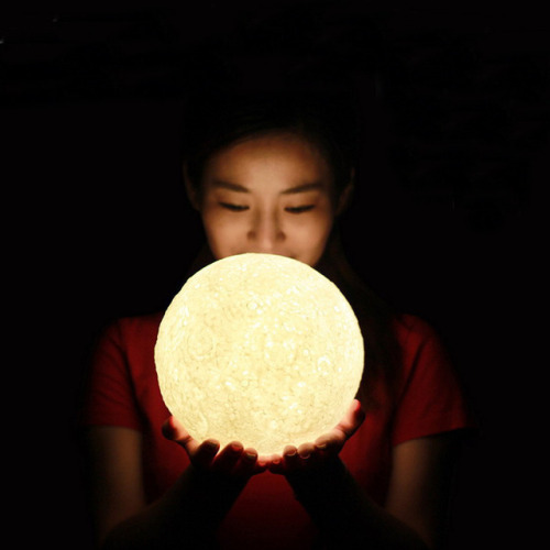 kelogianking:  cantcontrolthegay:  shutupandtakemymonies:   Hold the moon in your hands and bask in the glow! This lamp can act as a night light, a cool party trick or a personal trophy that all of your friends will admire. With a sweet LED set-up this