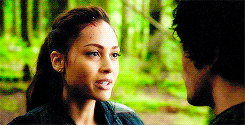 Lindsey Morgan Gifs