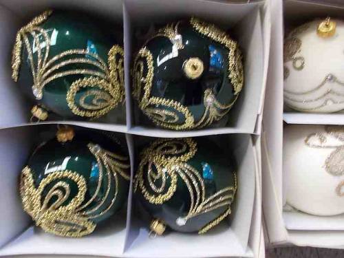 Christmas balls - bombki choinkowe.