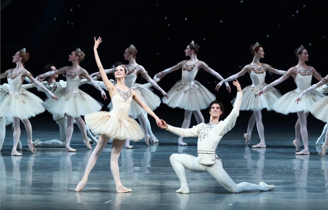passioneperladanza: Alina Somova and Xander Parish in Diamonds, Mariinsky Ballet.