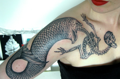 fuckyeahtattoos:  By Otto Ottorinod’ambra The White Elephant Studio, London http://thewhiteelephantstudio.co.uk/ 