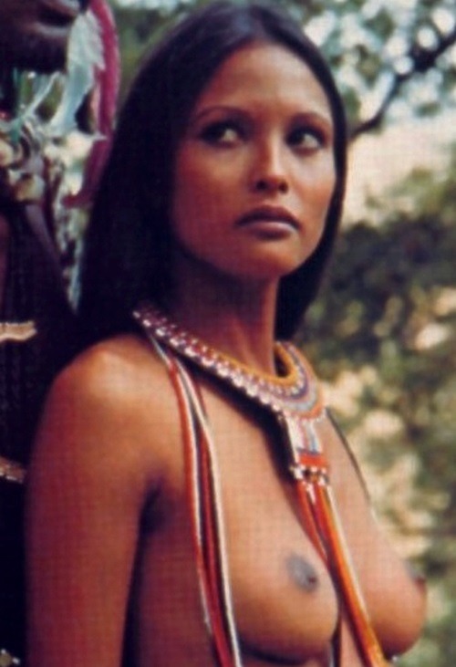 Porn bigbennklingon:  Laura Gemser photos