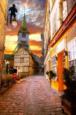 bluepueblo:  Sunset, Honfleur, Normandy,