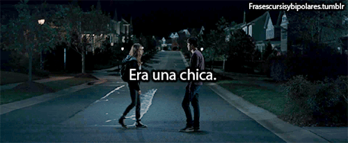 thetranslationabbey:  http://thetranslationabbey.tumblr.com/Una película de papel