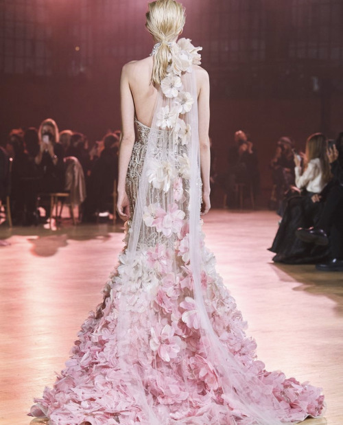 lacetulle:Elie Saab | Spring/Summer 2022 Couture Dress for Princess Perfuma