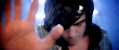 hopeislost:  Sleeping With Sirens | Alone 
