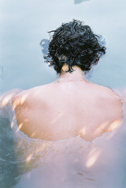 lookporn:  sin título by Neta Dror on Flickr. 