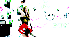 avrillavigine:  Avril Lavigne + Colors 