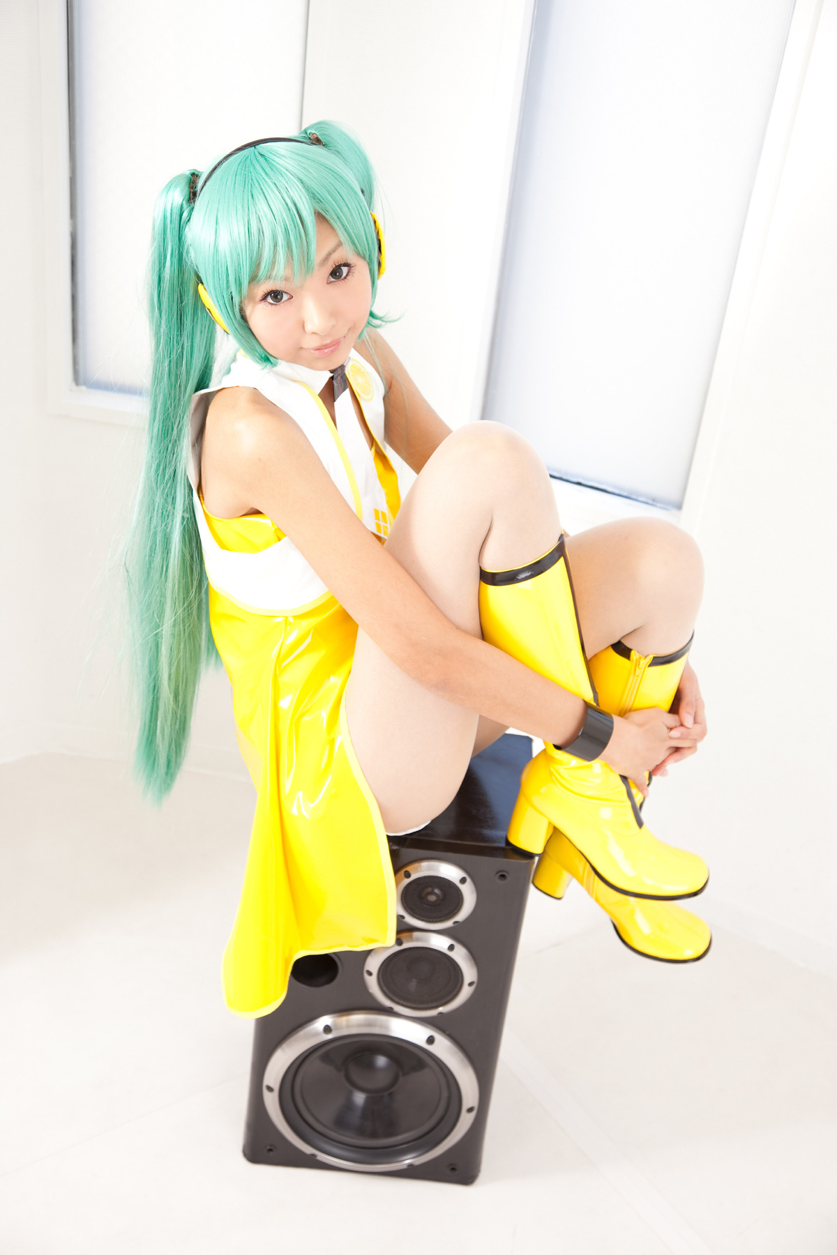 Vocaloid - Miku Hatsune (Necoco) 21HELP US GROW Like,Comment &amp; Share.CosplayJapaneseGirls1.5