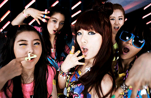 redflavor: 4MINUTEHot Issue, 2009