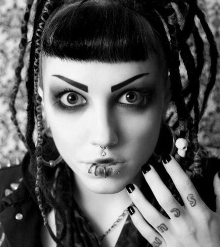 degenerate-lowlife:  Sasheena FilthHawk  