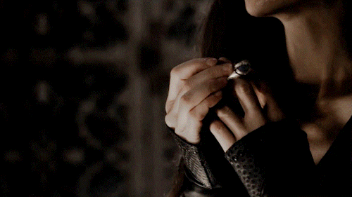 MOIRAINE SEDAI | 1x01 LEAVETAKING