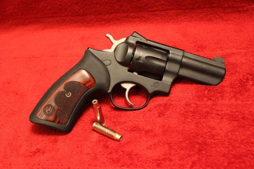 weaponslover:  Ruger GP100 Wiley Clapp 3"