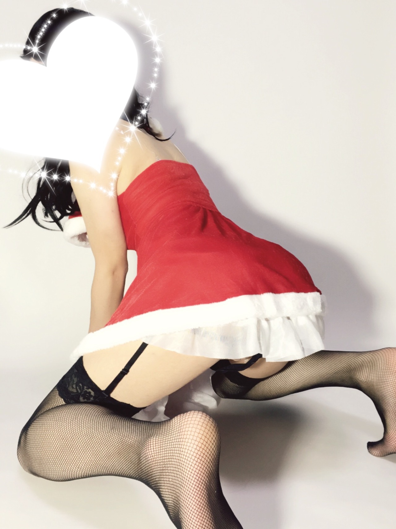 juniasthings:   뜬금없지만 ㅋㅋ 작년 크리스마스때….너무 더워서