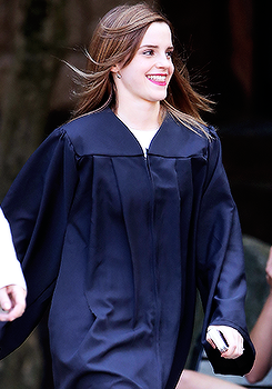 archiveblog0101:  Emma Watson graduates from Brown University. 