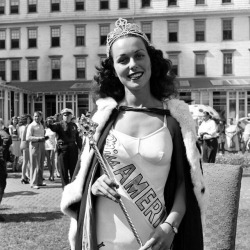 Captainsullivan666:  The Winner Of The 1945 Miss America Pageant, 21-Year-Old Bess