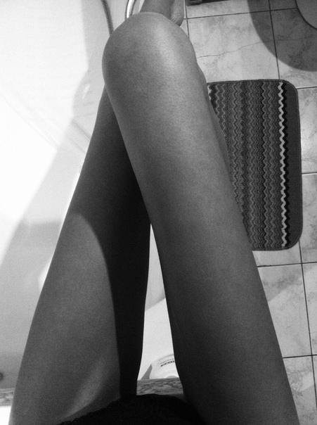 skinnywarriorwolf:  Legs for days