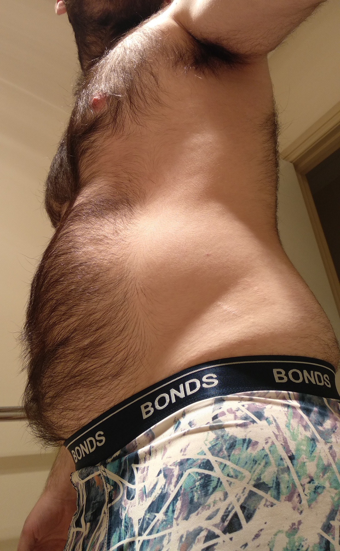 thingschange111: Stretching is good for you right? Like: Stretching your pants, Stretching