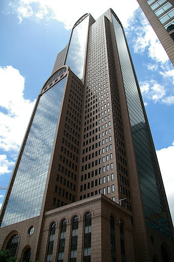 Comerica Bank Tower, Dallas, project by Philip Johnson and John Burgee.