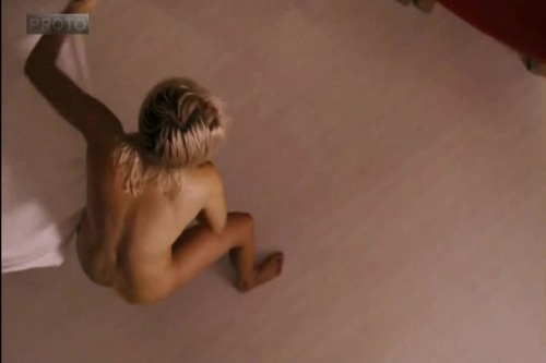 sottoiriflettori-blogzine-blog:  Holly Valance rare naked caps from Dead or Alive movie (censored scenes).