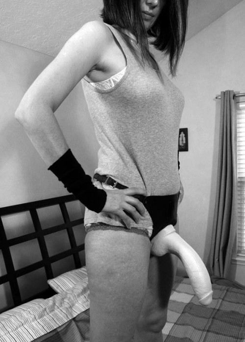 strap-on kink adult photos