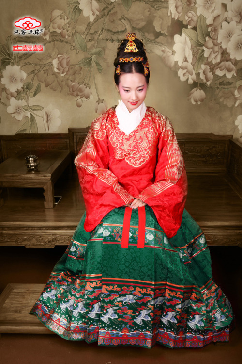 Ming Dynasty Imperial dress part 2Source
