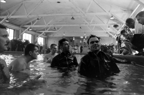Life - Frogmen Endurance trial - Peter Stackpole - 1959