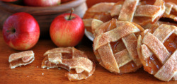 foodopia:  Caramel Apple Pie Cookies 