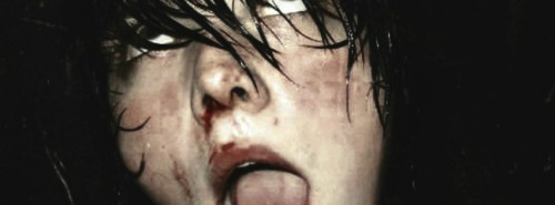 teenagefrnk:  Gerard + blood