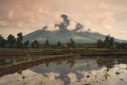 capturedphotos:Mayon Volcano, Philippines