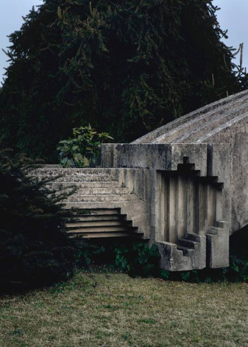 Carlo ScarpaBrion Cemetary, San Vito d’Altivole, Italy (1969-1978)Photos by Clément Vayssieres 