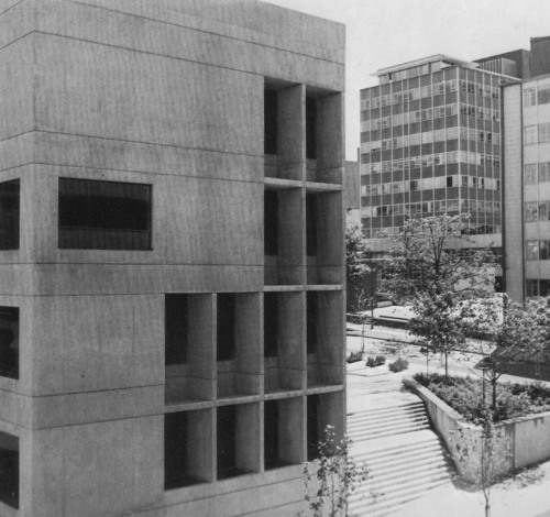fuckyeahbrutalism:  Moore Business Forms Office, Vancouver, Canada, 1968 (Blaire McDonald of McCarter, Nairne & Partners) 