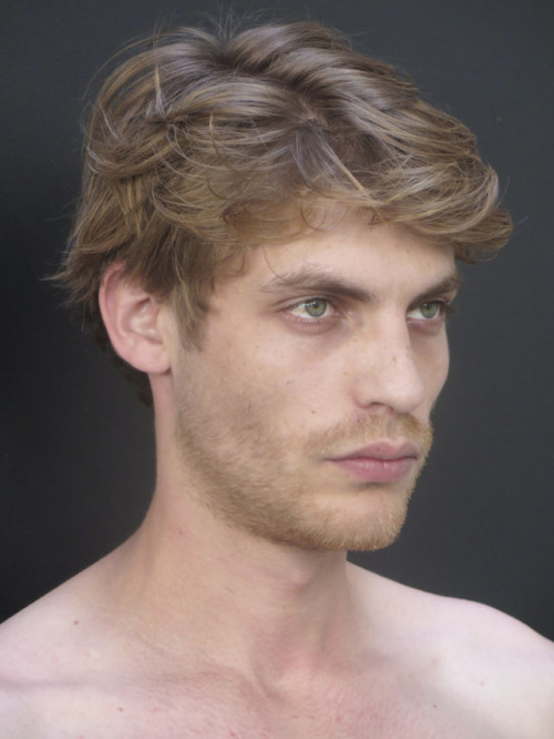 cantsleepcuzmybedsonfire: time goes by and he is still incrediblebaptiste radufe polas 