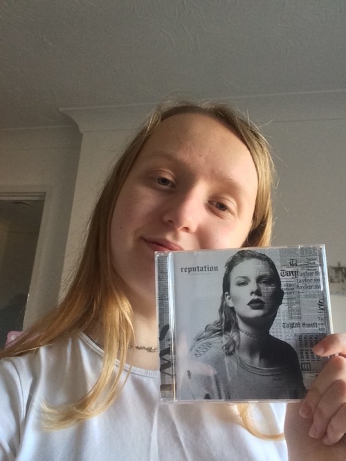 love of my life ❤️@taylorswift