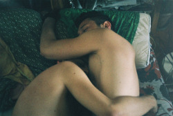 ourtwinklife:  boyzwhat:  æ♥  Find more at http://ourtwinklife.tumblr.com