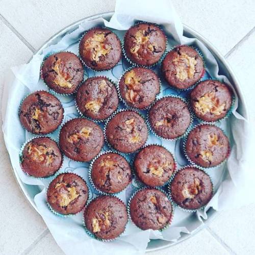 Double Chocolate Vegan Cupcakes With A Peanut Butter Heart by thevegan6 