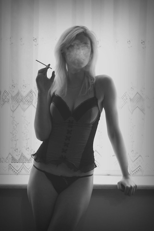 pretendtoswallow: pretendtoswallow
