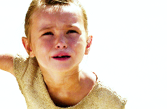 reyfinndameron:Rey and Captain Dosmit Raeh (fancast source: Kara, a Star Wars fanfilm)I have an old 
