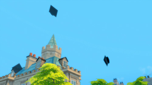 Sofia, Luna, and Hugo have finally graduated! Why are there Foxbury banners up for this? I have no i