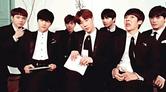 infinitelovelemon:  damn-it-sungyeol:why are they like this? why are they like this