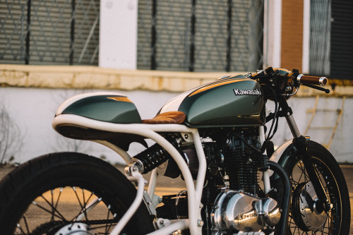 caferacerdesign: Cafe Racer Design SourceKawasaki KZ440 @caferacerdesign