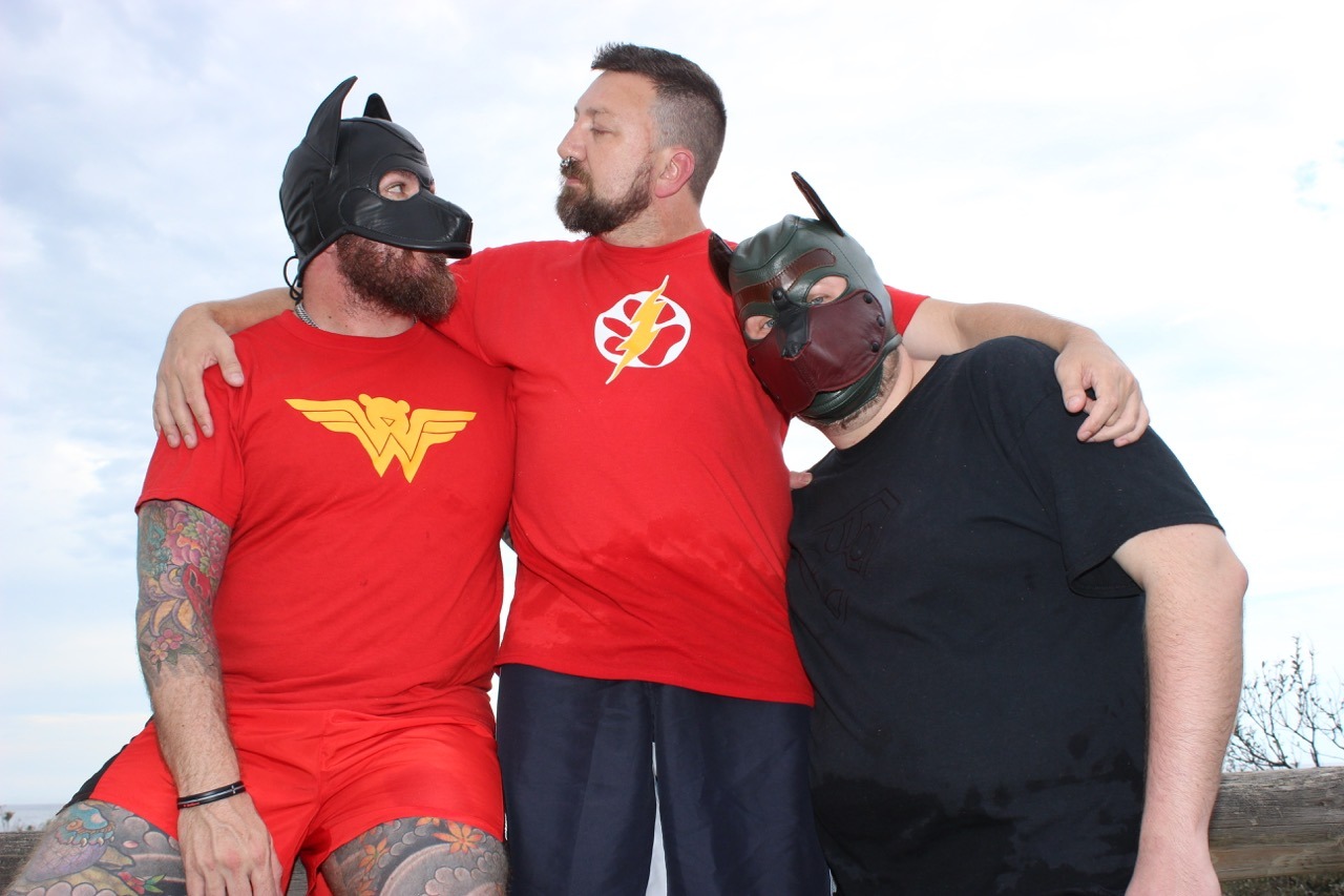 bearconcentrate:Love this pic of Sir (Pup Boss), Primus and me (Gpup Alpha).Primus