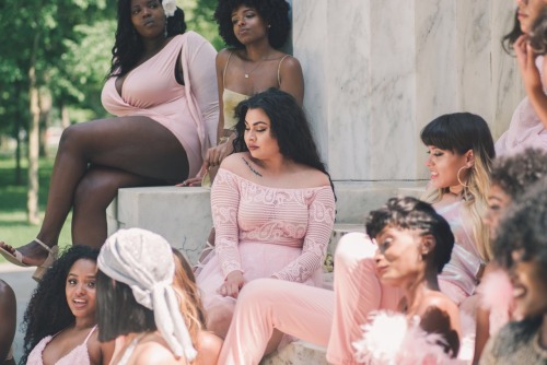 brinajay-27: sashayshanta28: honeylatinx: pink plastic babez apparel Now this is how you diversi