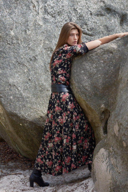 Valerija Kelava for Vogue Netherlands, november 2016. Photographed by Michael Hemy. Hair c